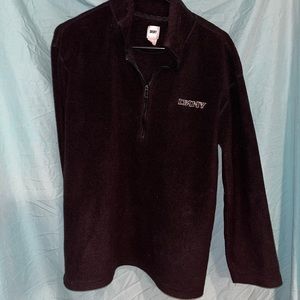 Black quarter zip